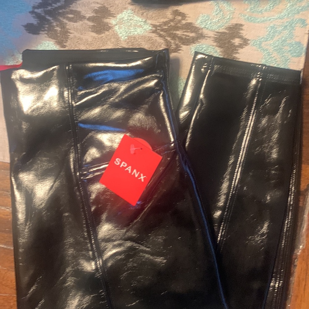 SPANX NWT Faux Patent Leather Leggings Black size small petite - Picture 6 of 9